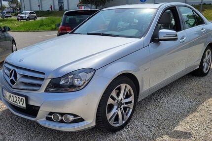 Mercedes-Benz C 250 109.300 km 13.500 &euro; Schorndorf 73614