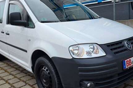 VW Caddy 184.000 km 4.400 &euro; Holzgerlingen 71088