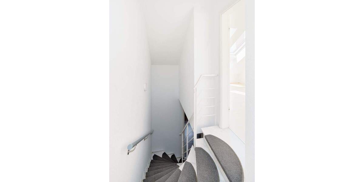 Reihenmittelhaus Leinfelden-Echterdingen Leinfelden - 5 Zimmer, 113 m&sup2;, 2.300&euro; | Angebot:25228623