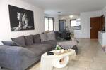 Schicke 3 Zimmer Wohnung mit einem sonnigen Balkon und PKW Stellplatz. Frei ab 01.11.2025