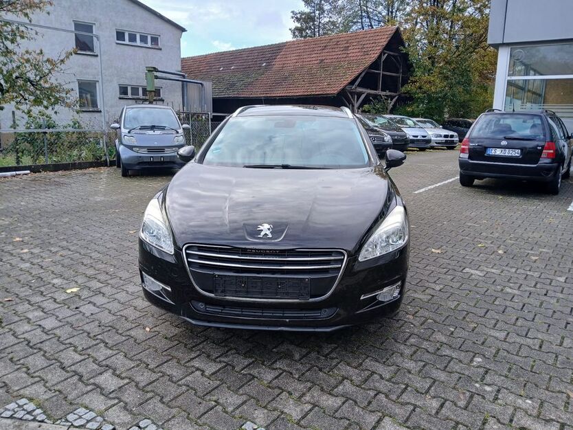 Peugeot 508 150.184 km 4.600 € Schorndorf 73614