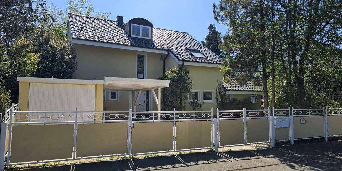 Einfamilienhaus Stuttgart / Riedenberg Riedenberg - 9 Zimmer, 269 m&sup2;, 1.595.000&euro; | Angebot:26897666