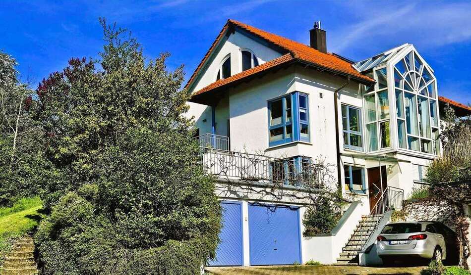 Haus zum Kaufen in Neuffen 670.000 € 157 m²