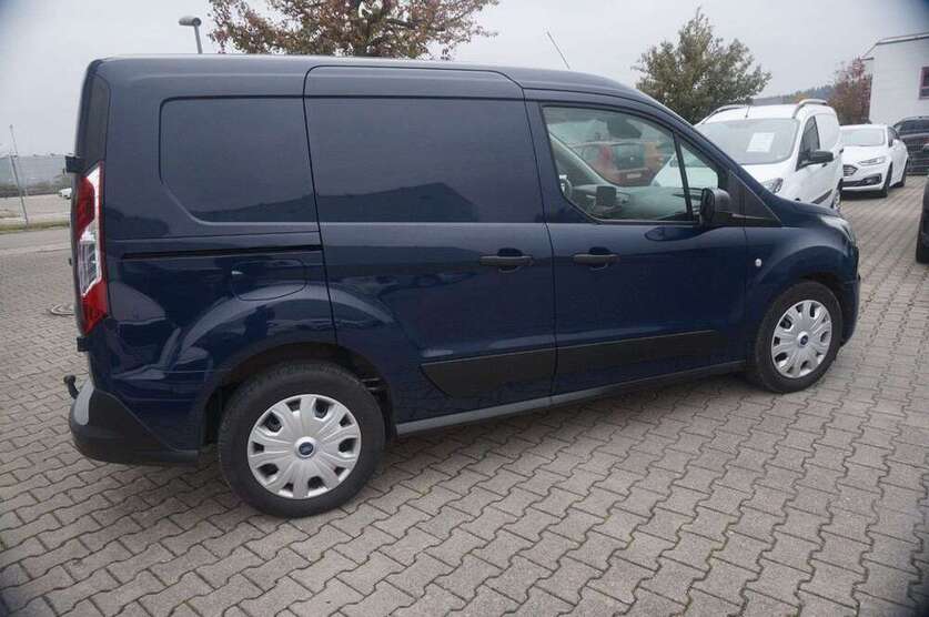 Ford Transit 28.771 km 19.950 € Nufringen 71154