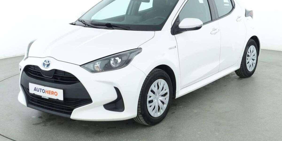 Toyota Yaris 109.677 km 14.390 € Stuttgart 70195