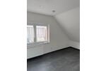 Dachgeschoßwohnung Schwaikheim - 3 Zimmer, 80 m&sup2;, 1.300&euro; | Angebot:26039754