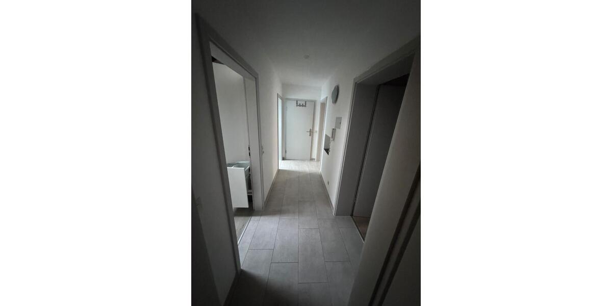 Dachgeschoßwohnung Stuttgart Vaihingen - 3 Zimmer, 76 m&sup2;, 1.350&euro; | Angebot:26623423