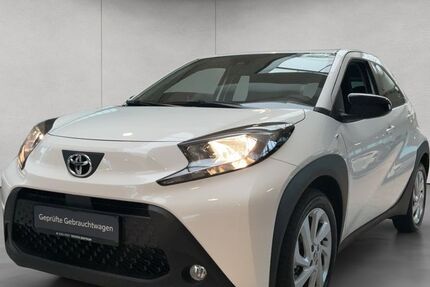 Toyota Aygo (X) 5.900 km 13.950 &euro; Stuttgart 70469