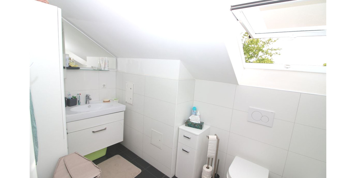 Etagenwohnung Stuttgart Dürrlewang - 4 Zimmer, 86 m&sup2;, 499.000&euro; | Angebot:25740383