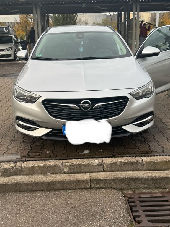 Opel Insignia 151.000 km 12.000 € Esslingen 73733