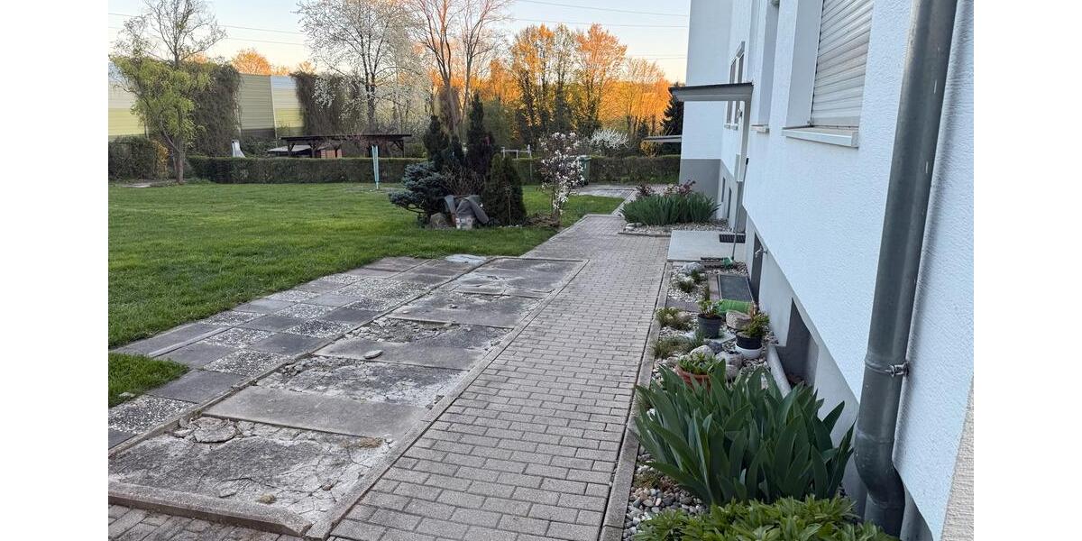 Erdgeschoßwohnung Stuttgart Stuttgart-West - 3 Zimmer, 70 m&sup2;, 289.000&euro; | Angebot:25973531