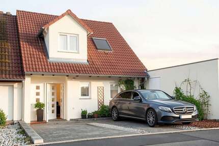 Haus Holzgerlingen - 8 Zimmer, 241 m&sup2;, 998.000&euro; | Angebot:25825450
