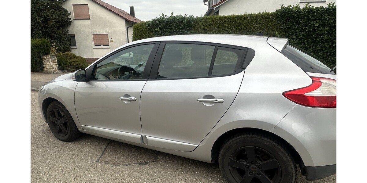 Renault Megane 137.000 km 5.300 &euro; Kirchberg an der Murr 71737