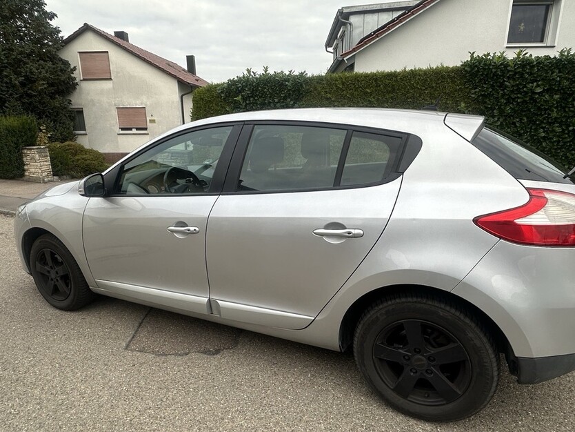 Renault Megane 137.000 km 5.300 € Kirchberg an der Murr 71737