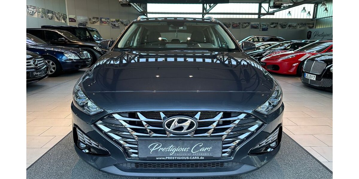 Hyundai i30 50.000 km 18.849 &euro; Steinheim an der Murr 71711