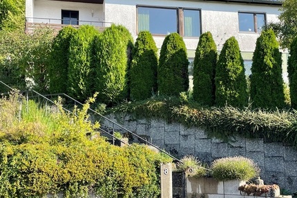 Einfamilienhaus mit EinliegerWohnung und traumhafter Aussicht in Althütte