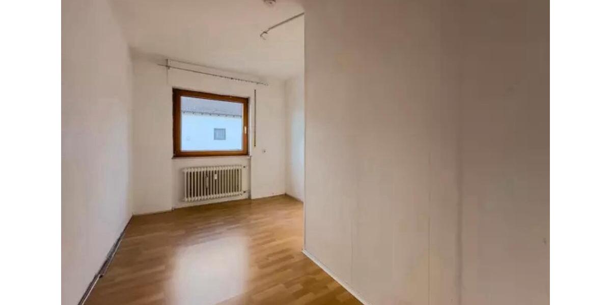 Hochparterre Notzingen - 3.5 Zimmer, 80 m&sup2;, 240.000&euro; | Angebot:26342605