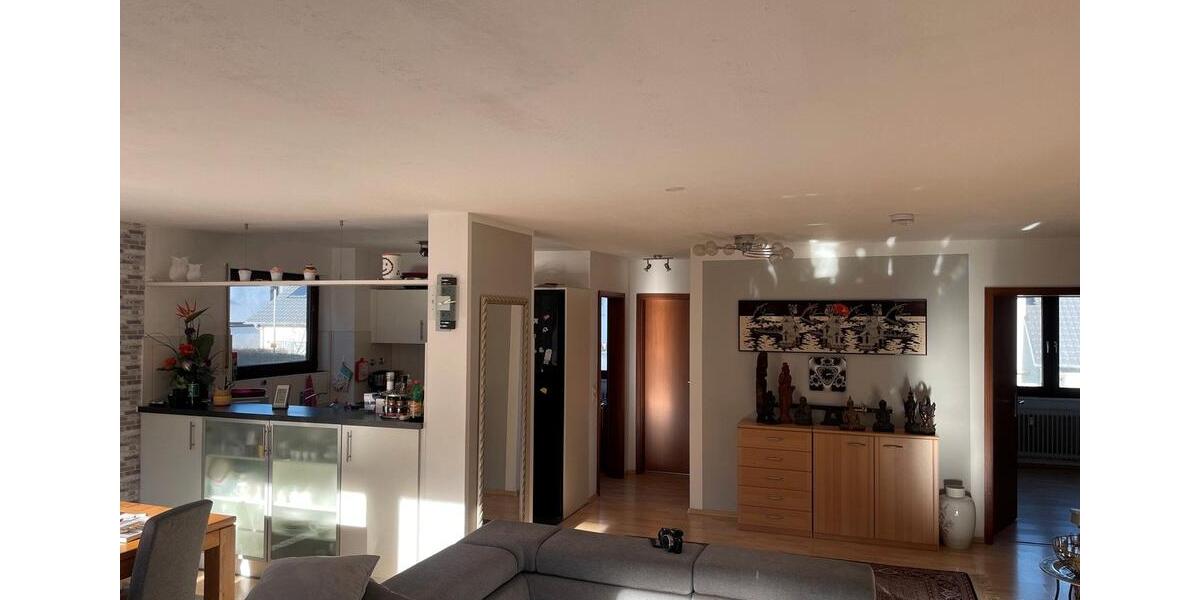 Etagenwohnung Weissach - 3.5 Zimmer, 83 m&sup2;, 299.000&euro; | Angebot:26626475