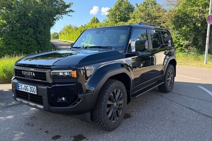 Toyota Land Cruiser 25.500 km 93.750 &euro; Lichtenwald 73669