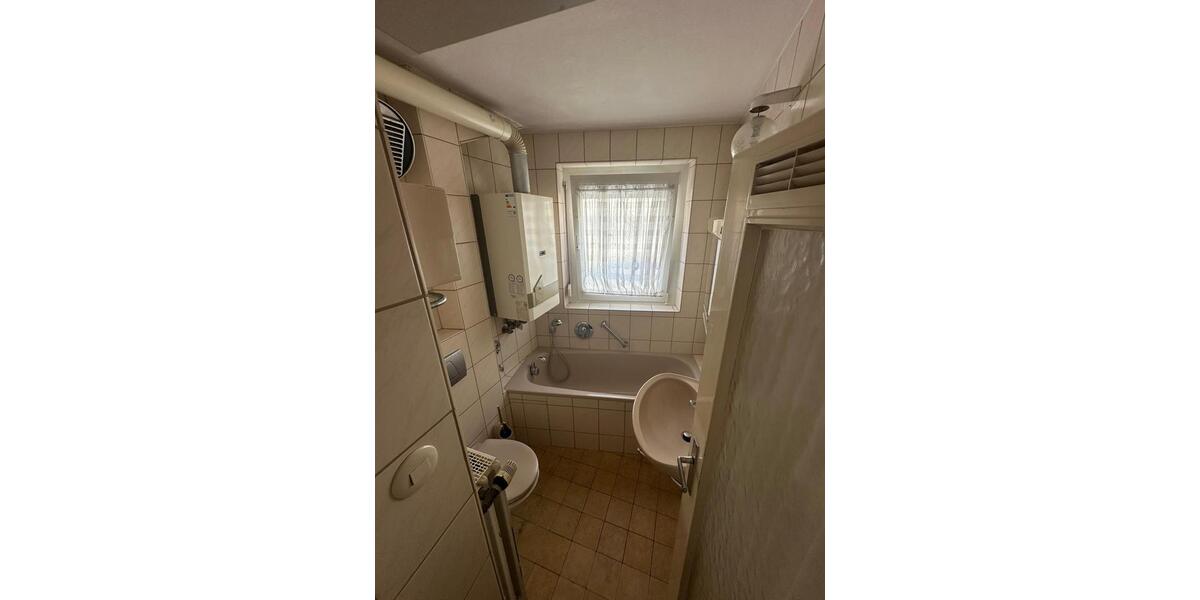 Erdgeschoßwohnung Stuttgart Bad Cannstatt - 3 Zimmer, 56 m&sup2;, 209.000&euro; | Angebot:27232939