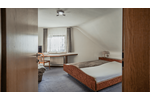 Attraktives Hotelensemble mit 33 Zimmern, Gastronomieoption und Top-Verkehrsanbindung - Gewerbeobjekt Stuttgart Neuwirtshaus | Angebot:26981540
