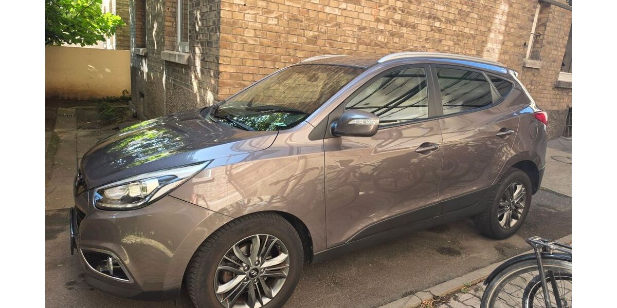 Hyundai ix35 142.000 km 8.500 &euro; Stuttgart 70372