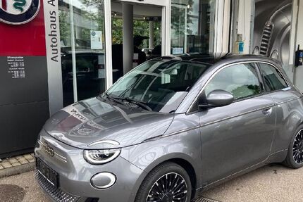 Fiat 500e 7.430 km 26.850 € Asperg 71679
