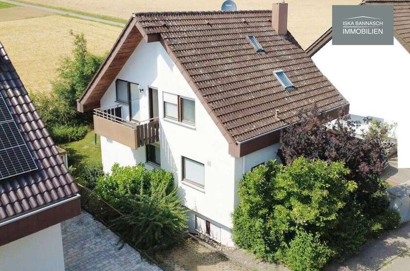 Haus zum Mieten in Renningen Malmsheim 1.270 € 160 m²