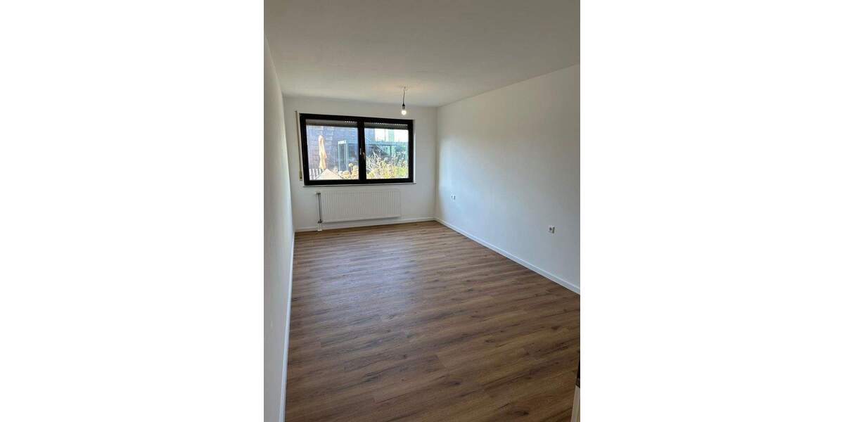 Terrassenwohnung Esslingen-Oberesslingen Oberesslingen - 2 Zimmer, 68 m&sup2;, 269.000&euro; | Angebot:25836846