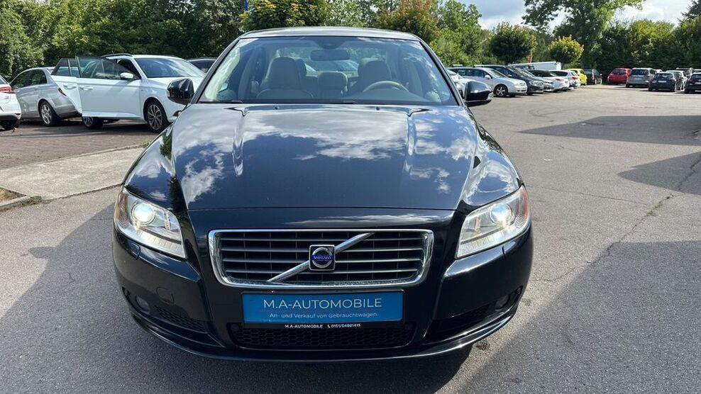 Volvo S80 173.000 km 8.990 € Marbach am Neckar 71672