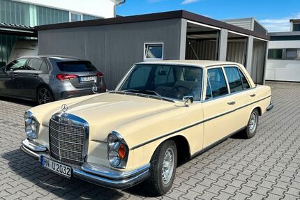 Mercedes-Benz 250 20.319 km 12.500 € Neckarwestheim 74382