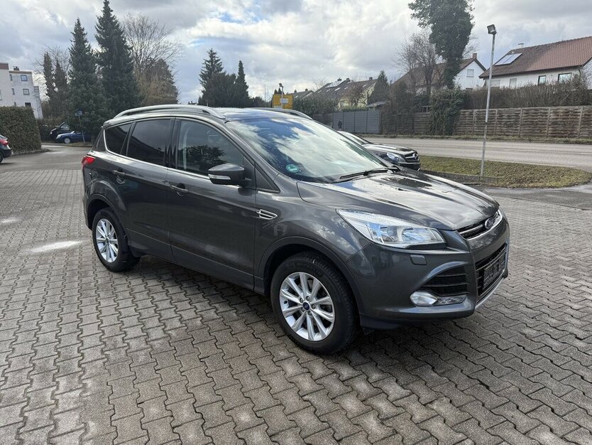 Ford Kuga II 2.0 TDCI 16V 4x4 Titanium 146.500 km 12.850 € Schorndorf 73614