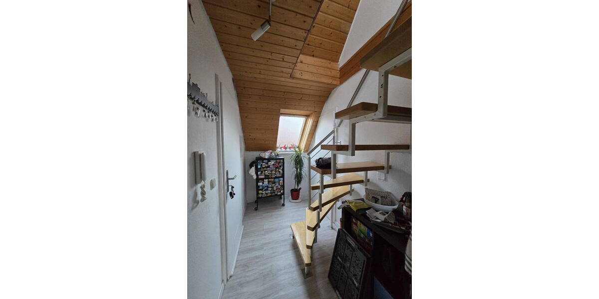 Reihenmittelhaus Renningen - 7 Zimmer, 155 m&sup2;, 642.000&euro; | Angebot:26090020