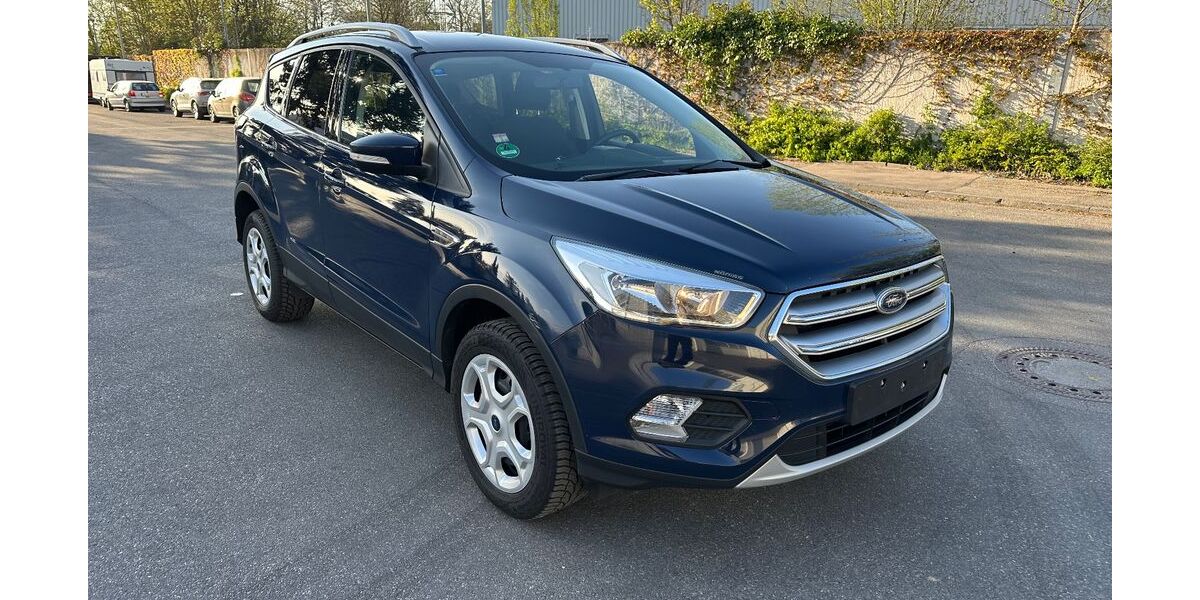 Ford Kuga 145.000 km 9.300 € Möglingen/Ludwigsburg 71696