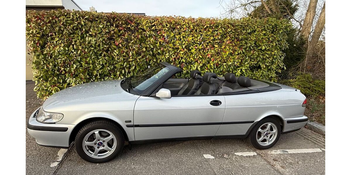 Saab 9-3 122.000 km 5.200 &euro; Stuttgart 70195