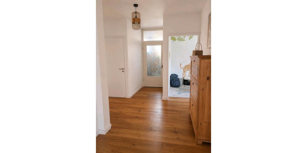 Einfamilienhaus Schorndorf - 7 Zimmer, 155 m&sup2;, 650.000&euro; | Angebot:27244501
