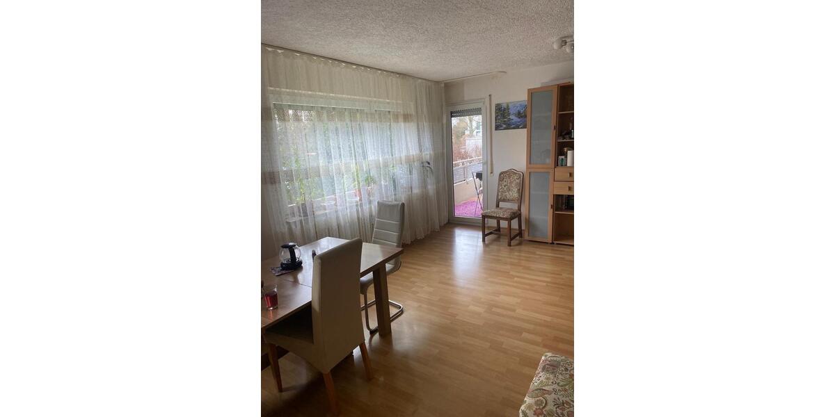 Etagenwohnung Backnang - 4.5 Zimmer, 106 m&sup2;, 350.000&euro; | Angebot:25216664