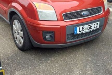 Ford Fusion 177.533 km 2.350 € Löchgau 74369