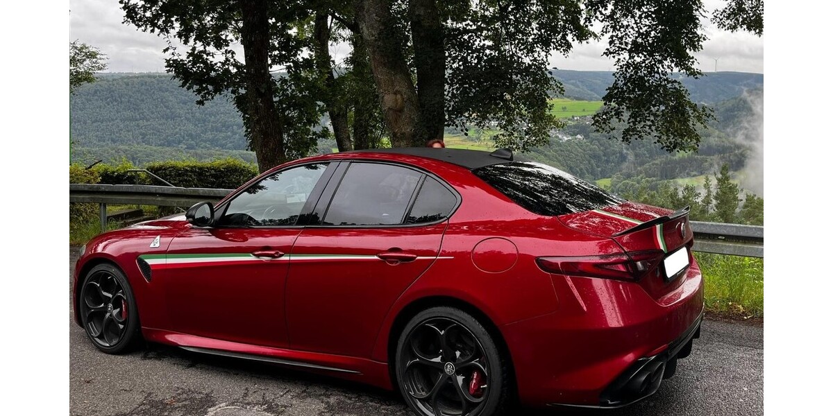 Alfa Romeo Giulia 92.000 km 82.990 € Rudersberg 73635