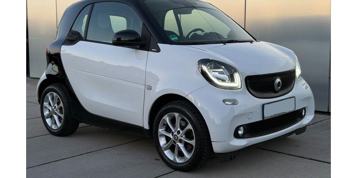 Smart ForTwo 54.500 km 10.800 &euro; Stuttgart 70469