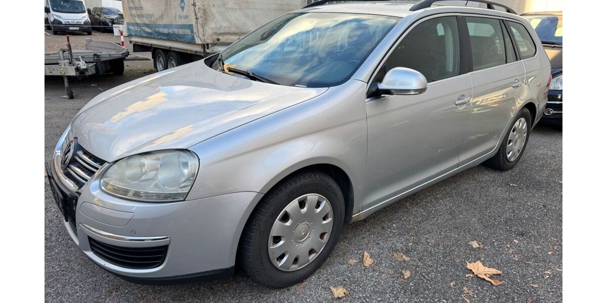 VW Golf 245.000 km 1.590 € Stuttgart 70372