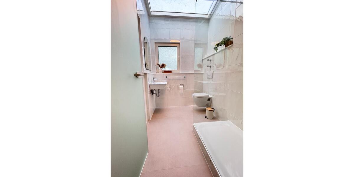 Doppelhaushälfte Stuttgart Vaihingen - 7 Zimmer, 250 m&sup2;, 1.200.000&euro; | Angebot:26375737