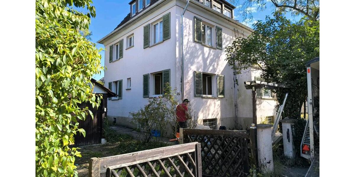Zweifamilienhaus in Stgt Vaihingen 8 zimmer