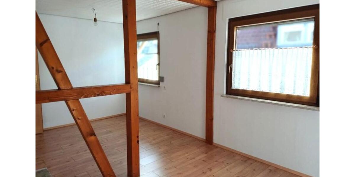 Doppelhaushälfte Filderstadt - 4.5 Zimmer, 110 m&sup2;, 1.190&euro; | Angebot:25623723