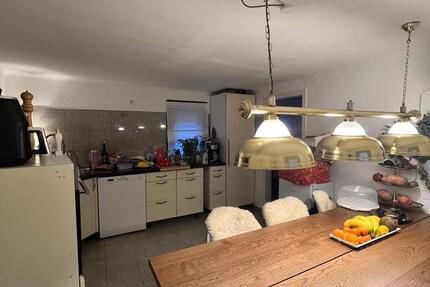 Haus Ostfildern - 3 Zimmer, 80 m&sup2;, 1.300&euro; | Angebot:25171389