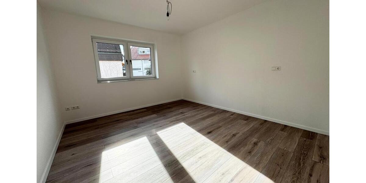 Etagenwohnung Waiblingen Beinstein - 4 Zimmer, 125 m&sup2;, 1.750&euro; | Angebot:25251983