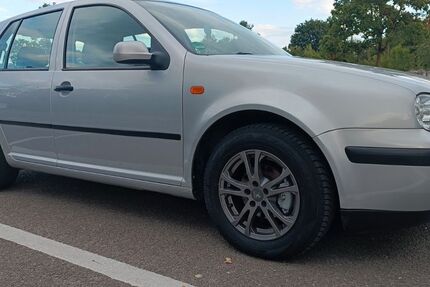 VW Golf 154.444 km 4.850 &euro; Kirchheim 73230