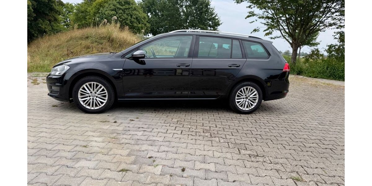 VW Golf 171.000 km 8.200 &euro; Esslingen 73728