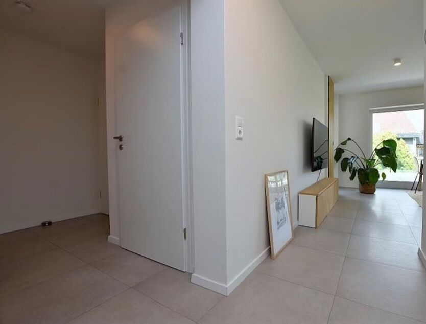 Möbliertes 2-Zimmer-Wohnung mit Terrasse im beliebten Märchenviertel