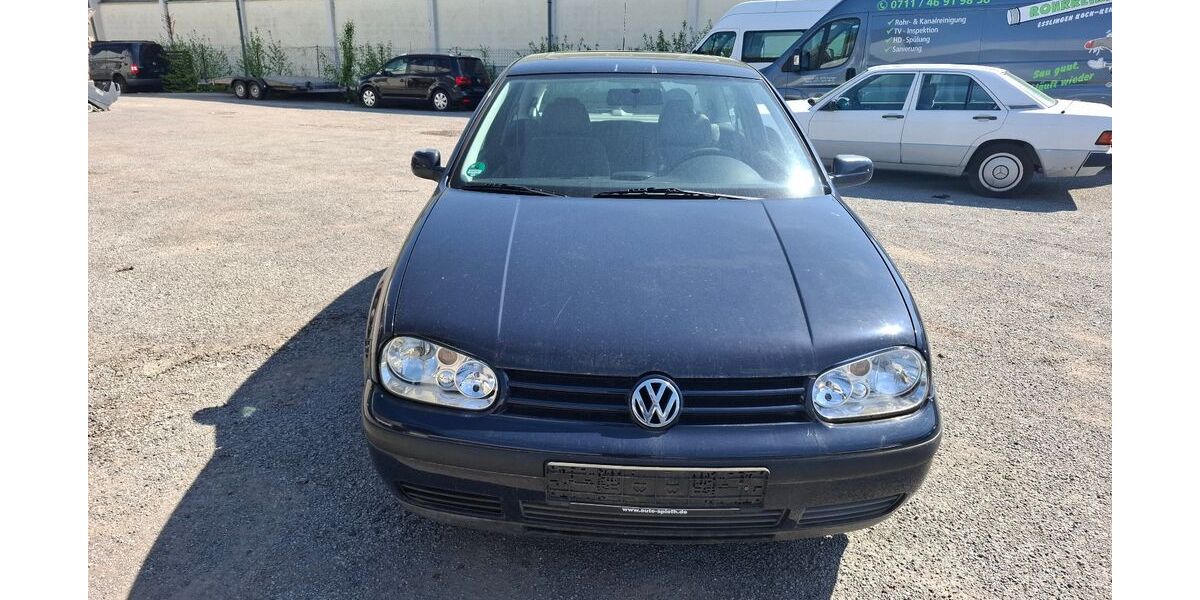 VW Golf 64.106 km 1.390 &euro; Kernen i. r 71394